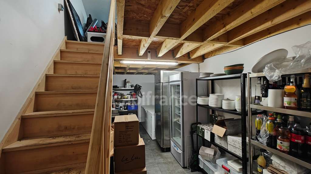 Local / Laboratoire / Bureau / Restaurant : Bail
