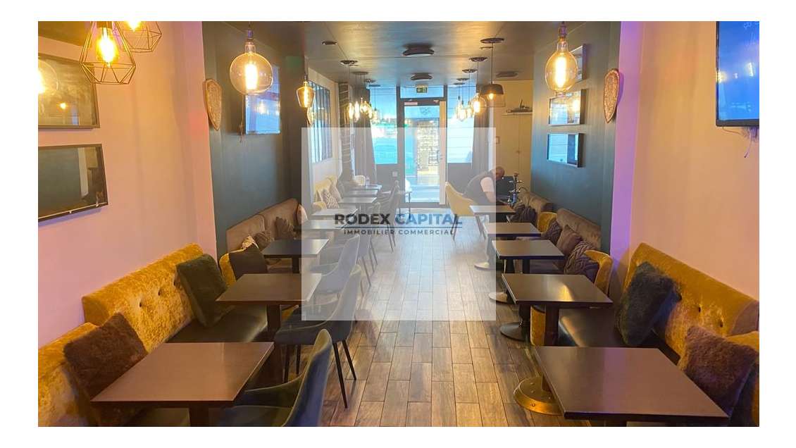 Local commercial 150m² extraction 400 Paris 11e