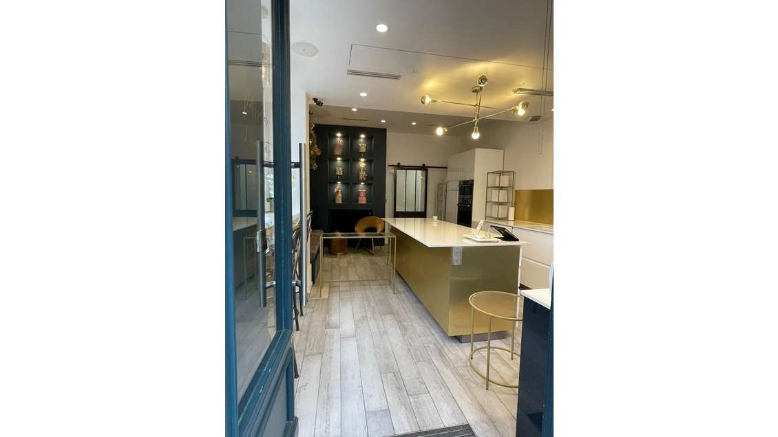 DAB boutique 82m² Coffee Shop Ledru-Bastille 75011