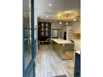 Cession droit au bail Locaux commerciaux - Boutiques à Paris 11e