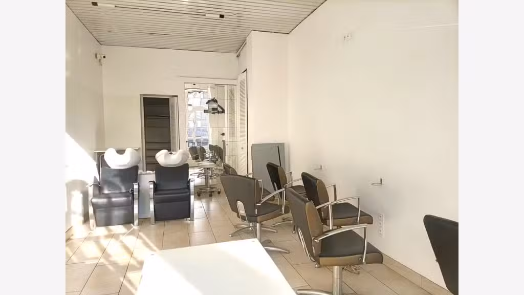Bail à céder 30m² à Paris 15 Porte de Versailles