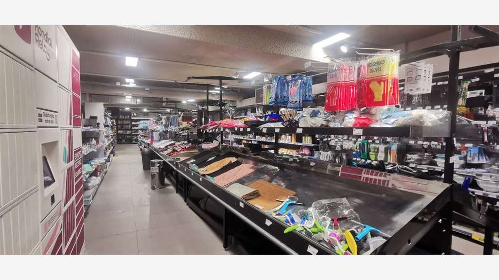 Cède bail local commercial de 1042m² à Paris 75018