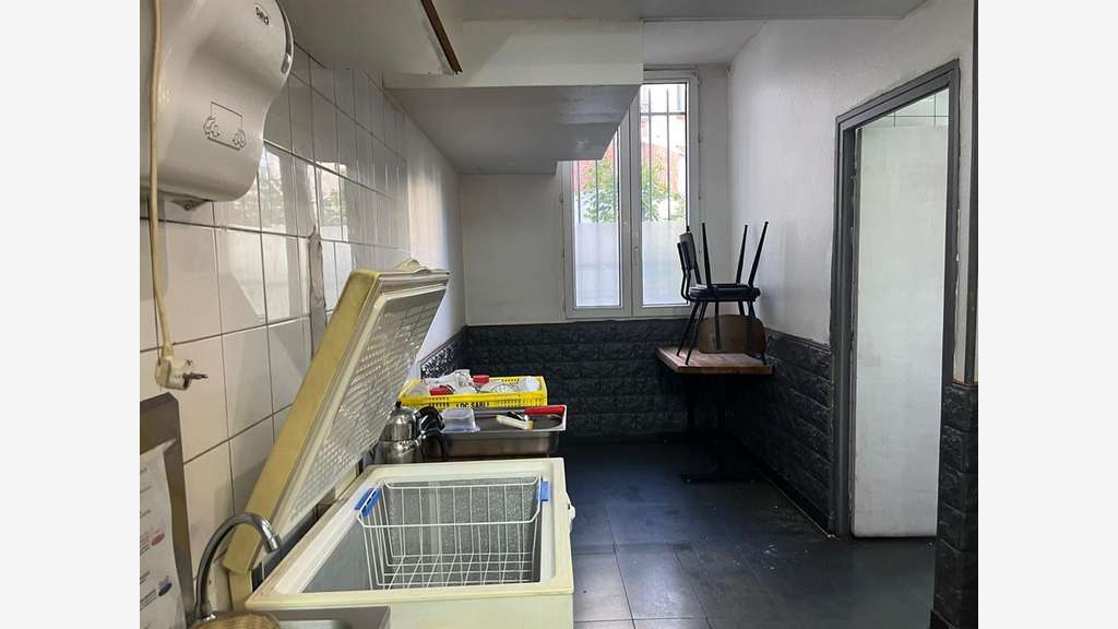 Location-gérance restaurant équipé – Paris 18e – e