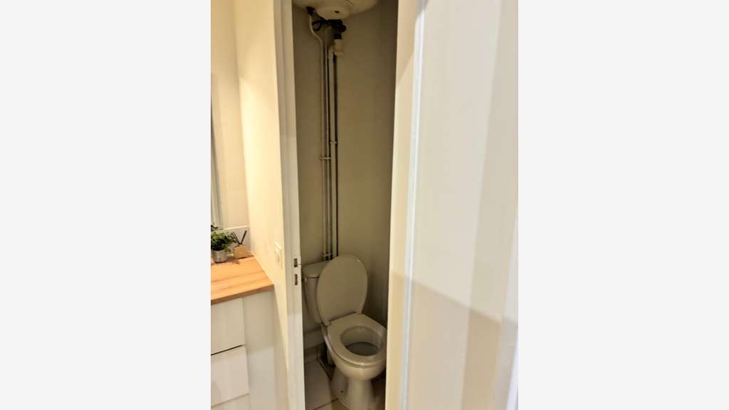 DAB local 63m² sur cour salle de sport 75019 paris