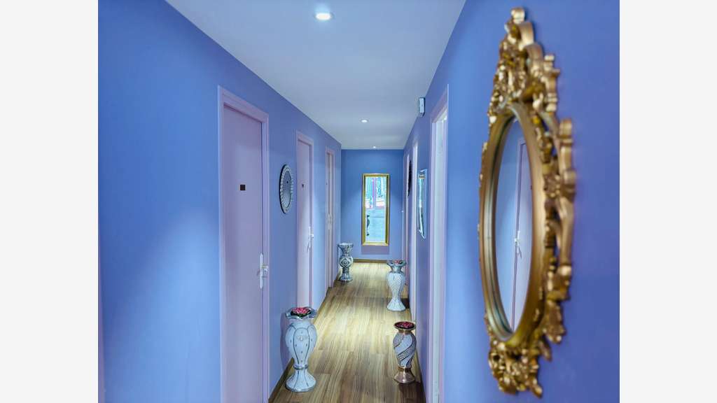 Cède droit au bail local de 325m² à Paris 75020