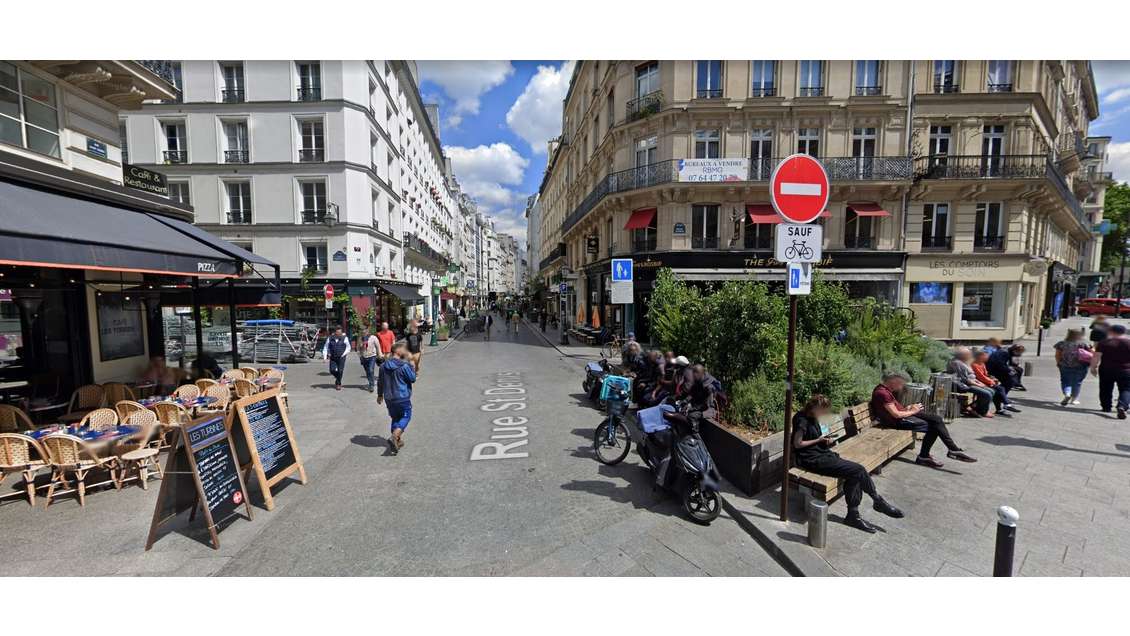 DAB boutique 100m² rue Saint Denis 75002 Paris