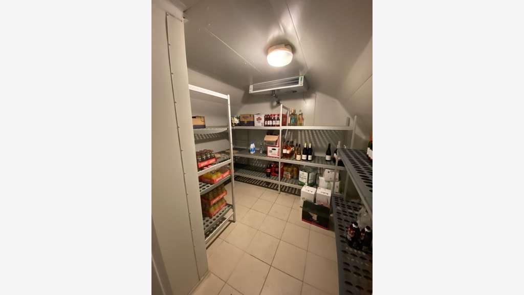 Cession de DAB local 156m² empl N°1 Paris Châtelet