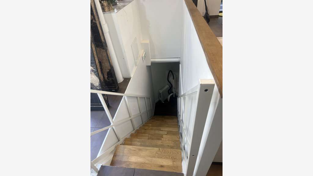 DAB boutique 65m² - 75008 Paris - Europe