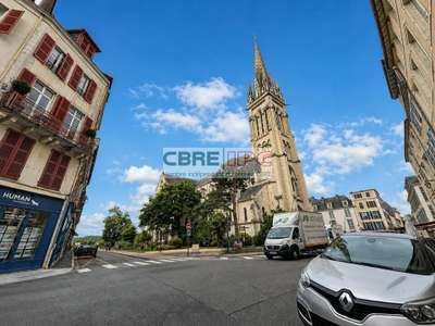 Cession droit au bail Locaux commerciaux - Boutiques à Pau