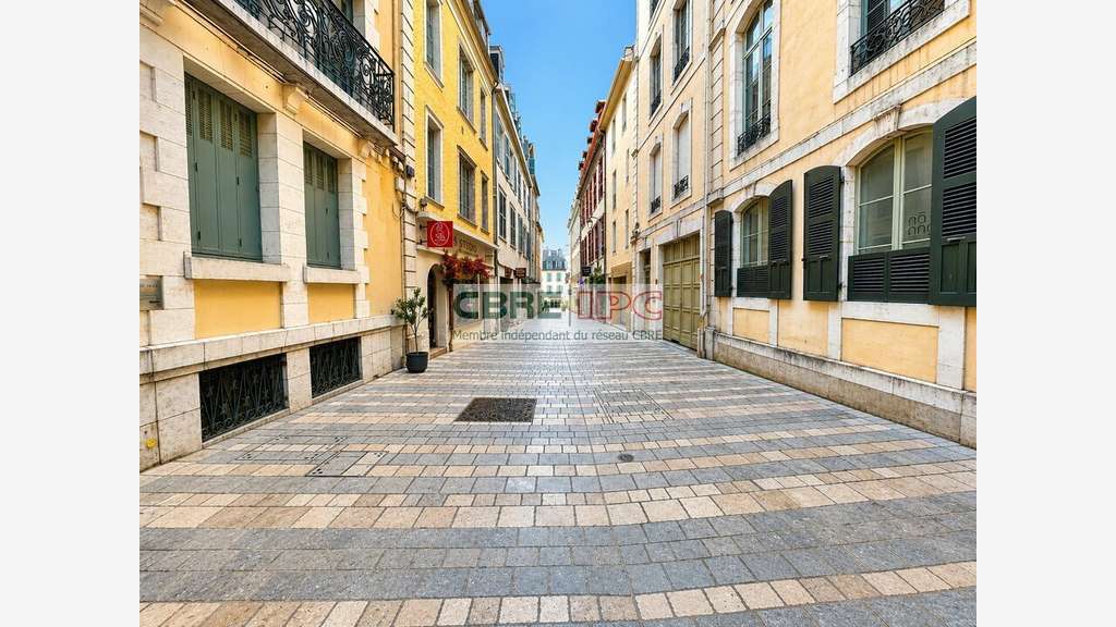 Cession droit au bail local 38m² à Pau hypercentre