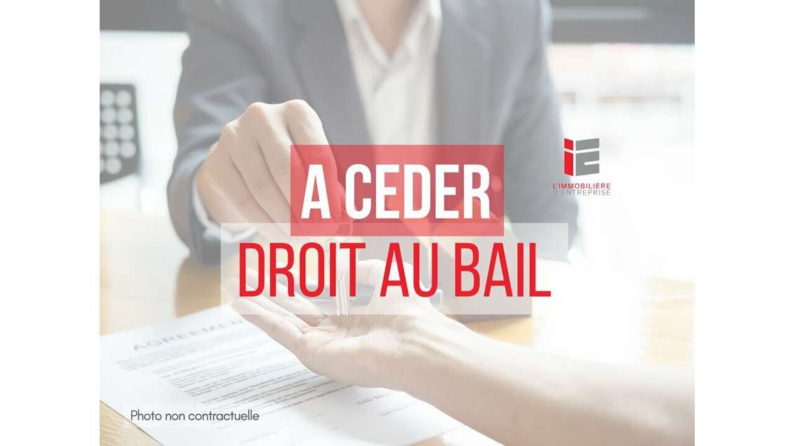 DAB local commercial 147m² à Ploemeur