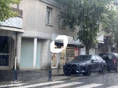 Cession droit au bail Locaux commerciaux - Boutiques à Pontault-Combault