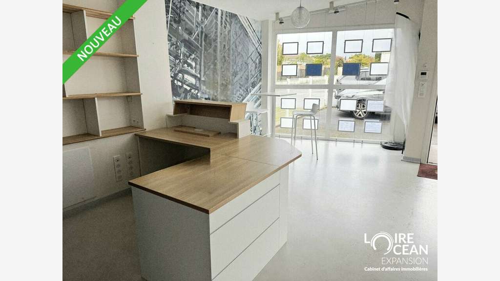 Bureaux avec showroom à louer à Pornic