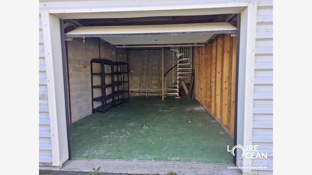 Cède bail bureaux de 100m² au 1er étage à Pornic