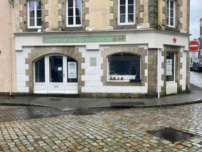 AV local commercial 91m² à Quimper centre hist.