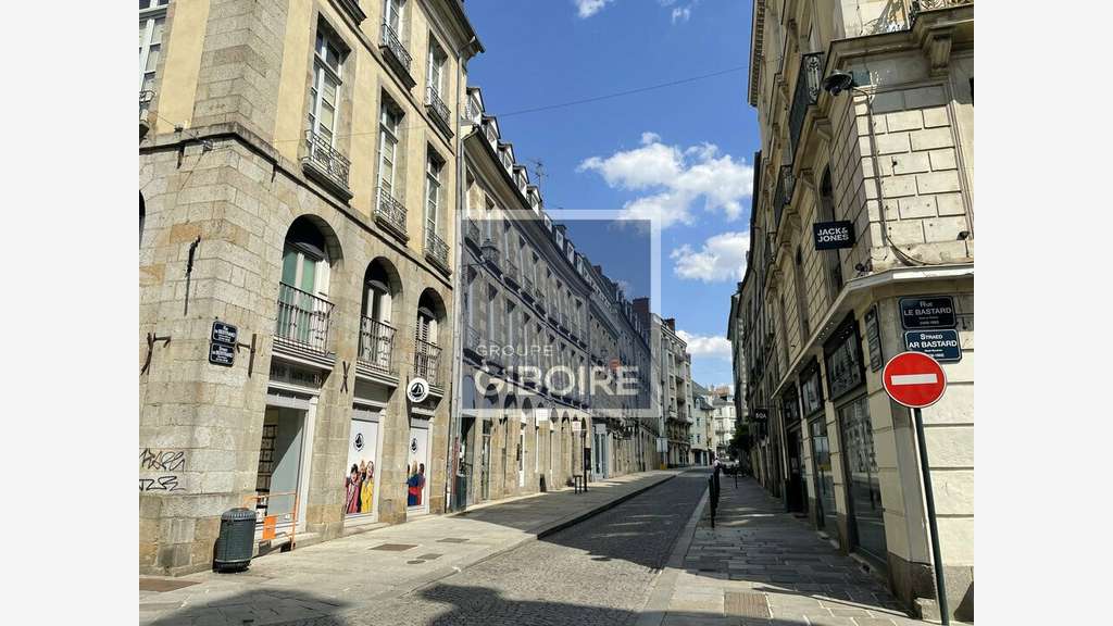 DROIT AU BAIL A VENDRE - Rennes hyper-centre