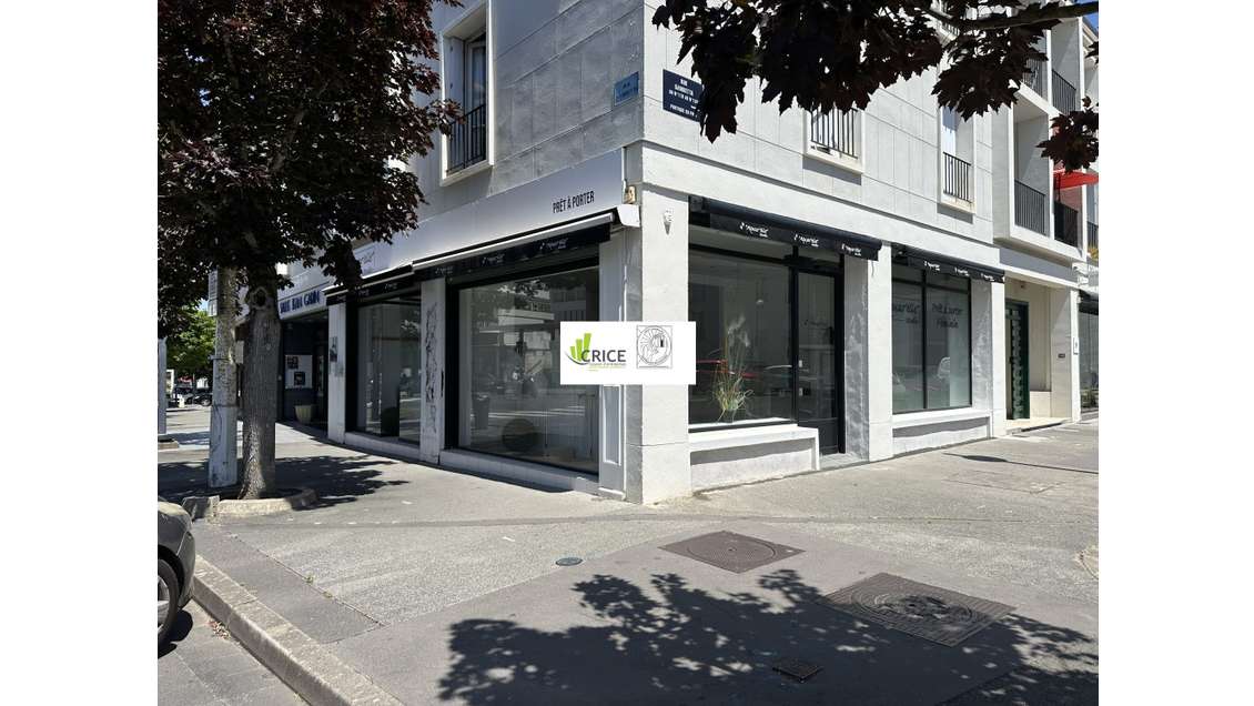 Local commercial N° 1 en centre ville de Royan