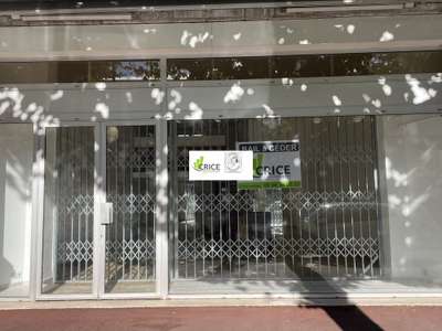 LOCAL COMMERCIAL N° 1
