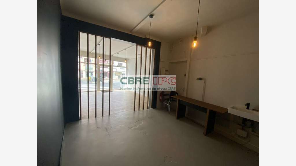 Cession droit au bail boutique 40m² St Jean de Luz