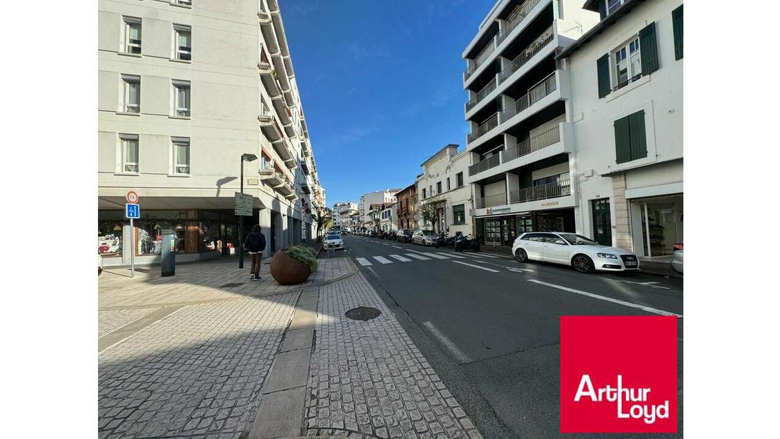 DAB local 40m² plein centre de Saint-Jean-de-Luz