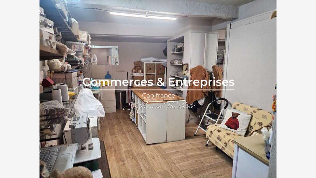Cède bail local commercial de 40m² à Saint Maximin