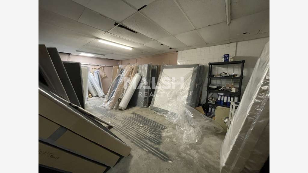Cession droit au bail local 202m² à Saint-Priest