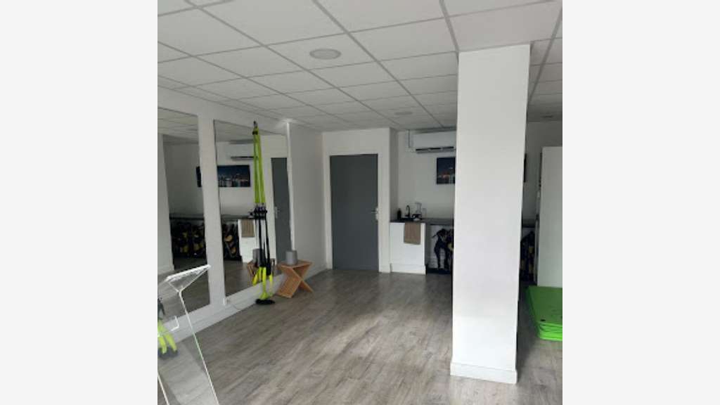 DAB local commercial 100m² Ste-Geneviève-des-Bois