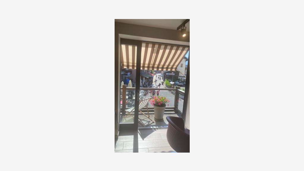 Cède local commercial 45m² au 1er étage à Samoëns