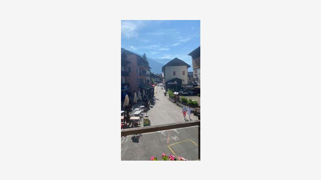 Cède local commercial 45m² au 1er étage à Samoëns