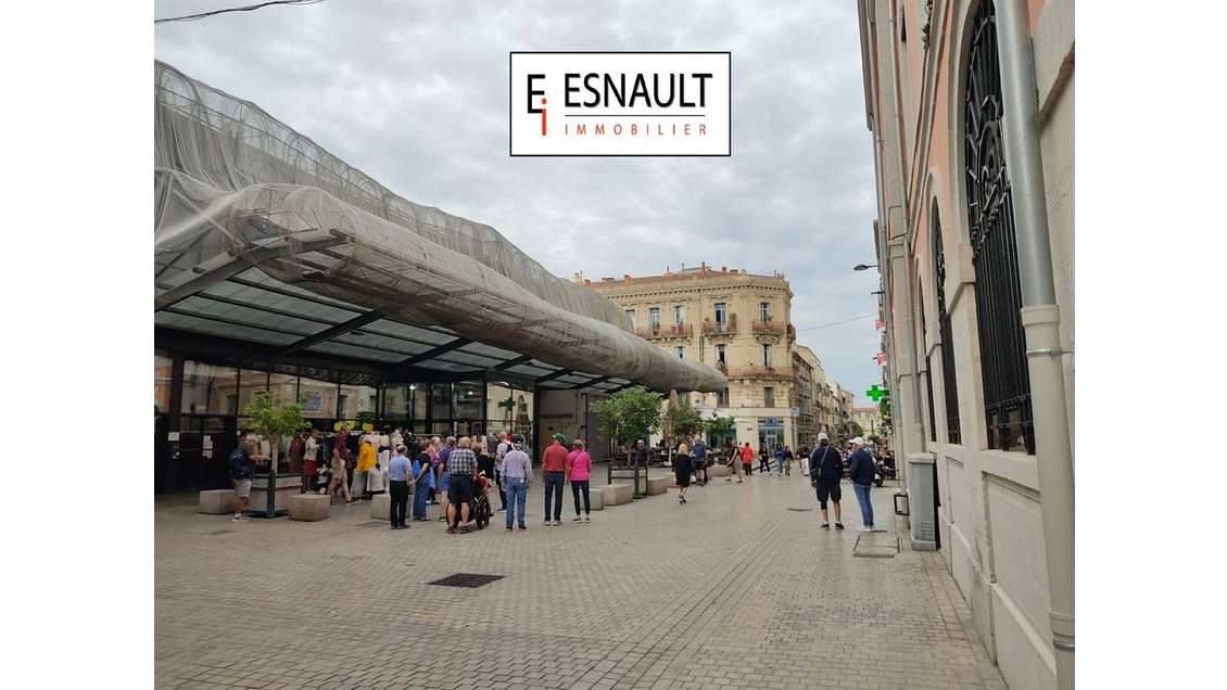 Bail commercial 150m² à céder rue piétonne Sète 