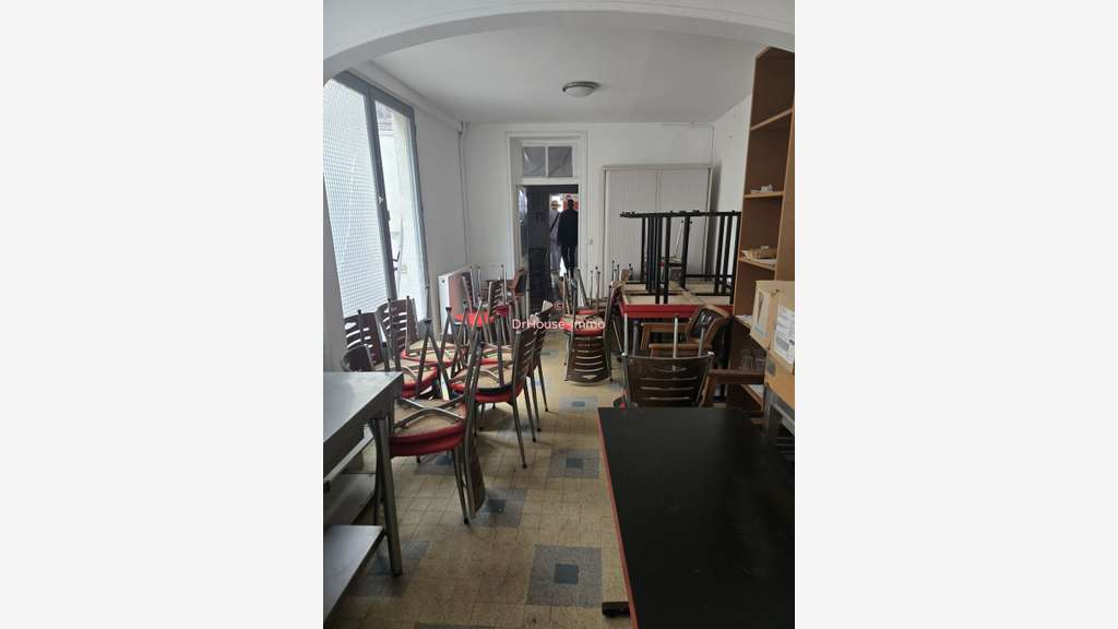 Local commercial 70m² à Souppes-sur-Loing centre