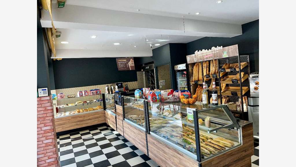 A saisir boulangerie-pâtisserie empl N°1 Romans 