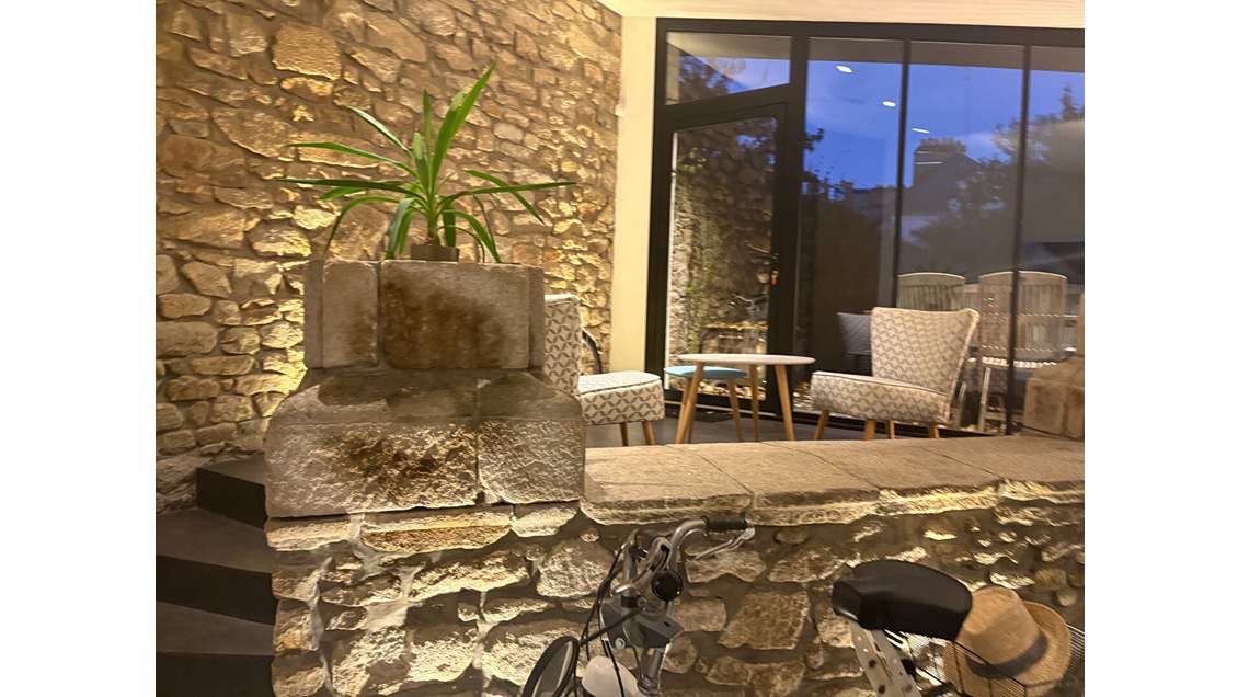 Cède bail local commercial de 100m² centre Vannes