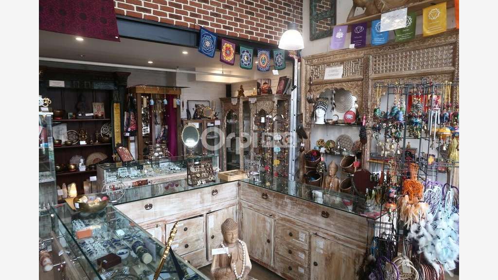 Local commercial 48m² à louer à Vedène