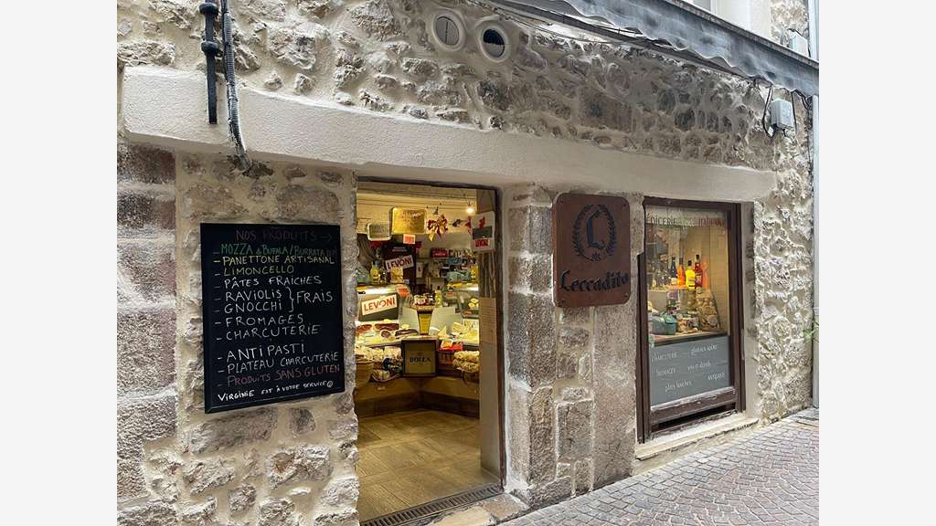 Droit au bail local 25m² à vendre Vieux Vence (06)