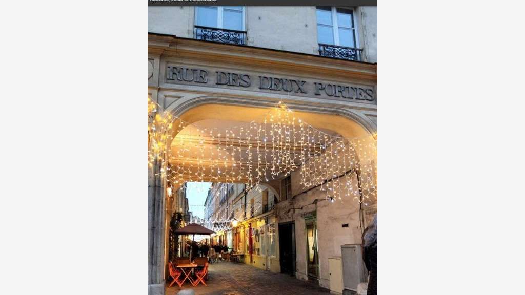 Local 98m² empl N°1 Versailles Notre Dame