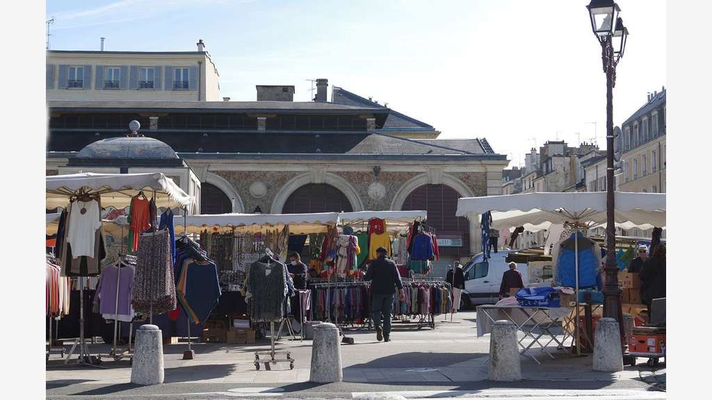 Vente murs de 59m² à Versailles marche Notre Dame