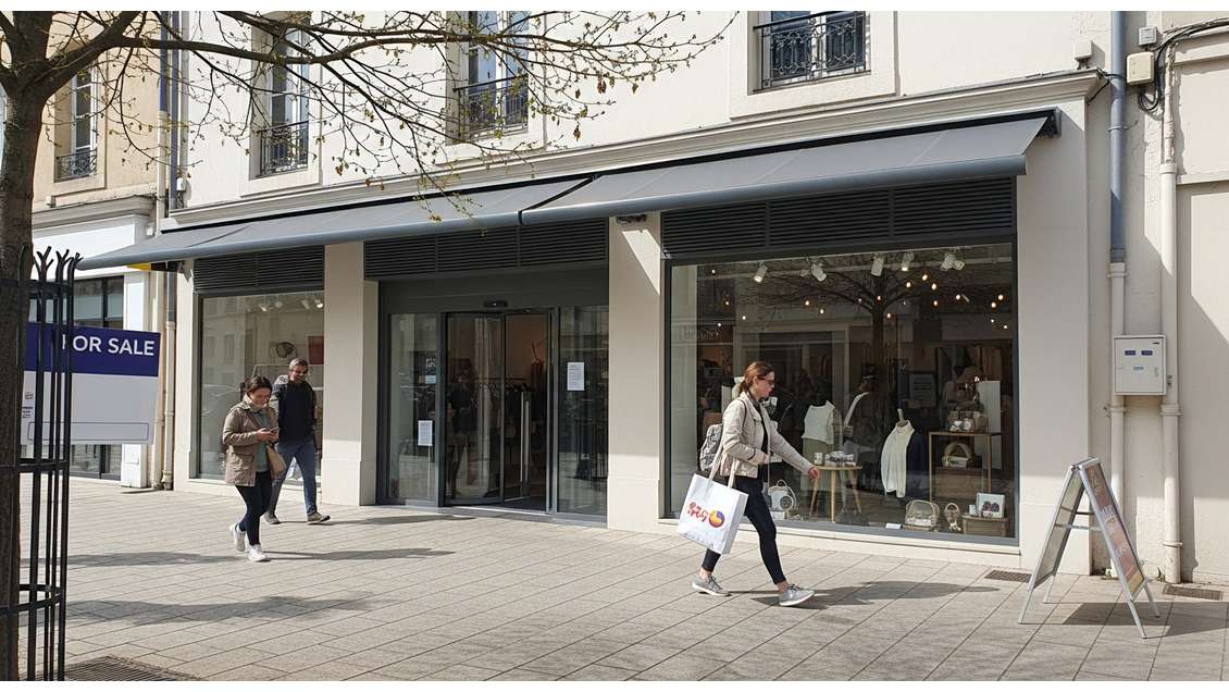 A vendre droit au bail 105m² empl N°1 Vichy