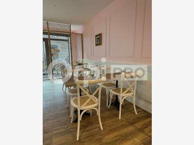 VILLEFRANCHE SUR SAONE - LOCAL COMMERCIAL - 95m2