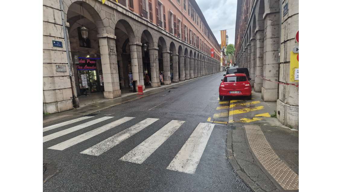 DAB local commercial 25m² à Chambéry centre 