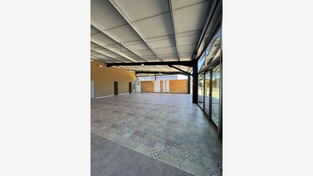 DAB local commercial 414m² à Chancelade ZAC