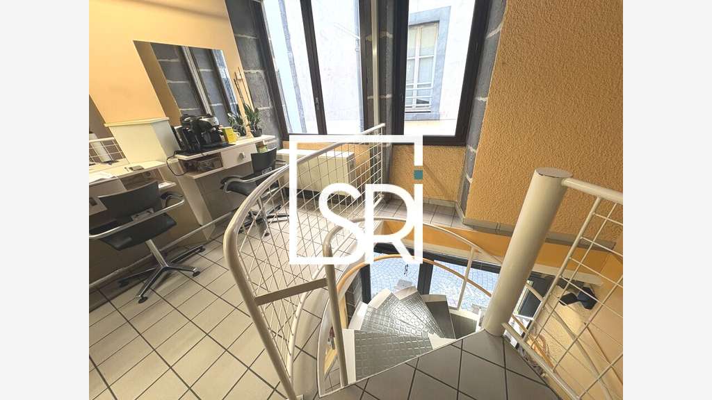 Local commercial 72m² à louer à Clermont-Ferrand