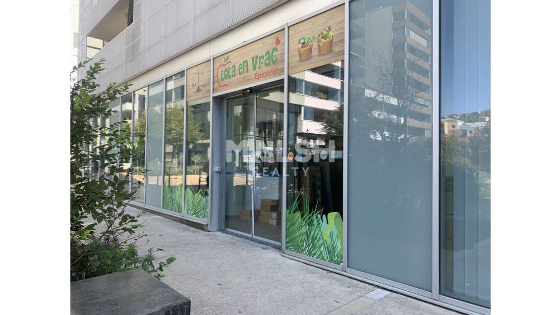 DAB local commercial 103m² à Lyon 69002 Confluence