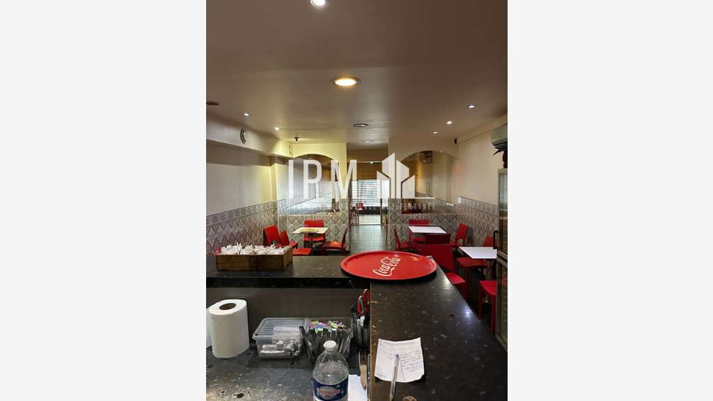 A louer local commercial 90m² Toulon Crs Lafayette