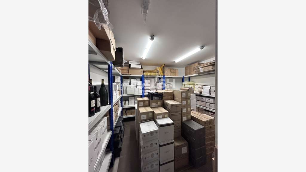 DAB local en très bon état 121m² à Francheville