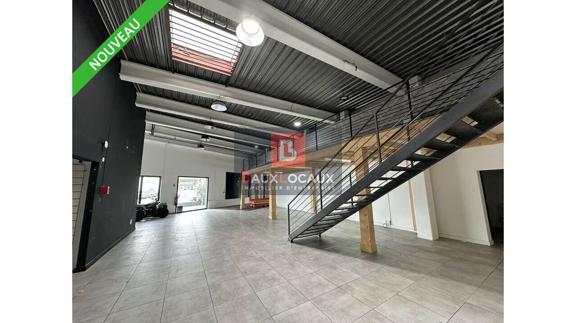 DAB local 609m² exceptionnellement situé au Pontet