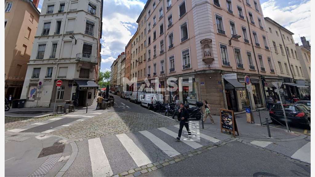 Local à louer 100m² proche gare à Lyon 2er