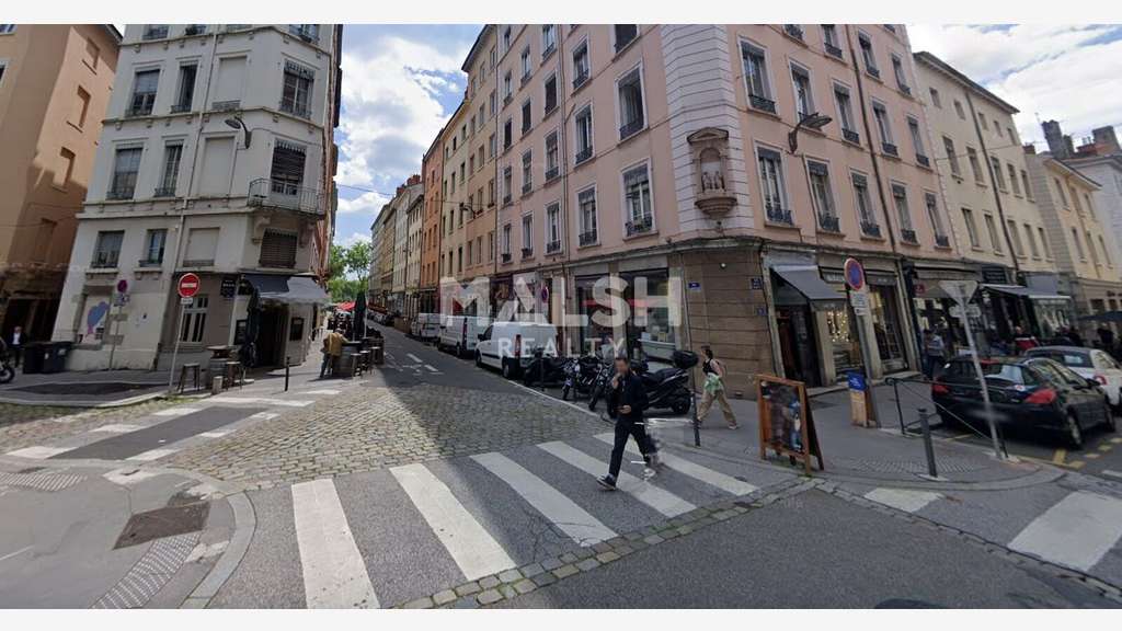 Local à louer 100m² proche gare à Lyon 2er