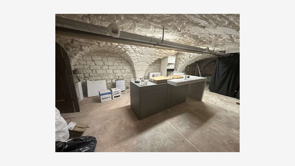 DAB boutique 113m² faible loyer 75005 Paris