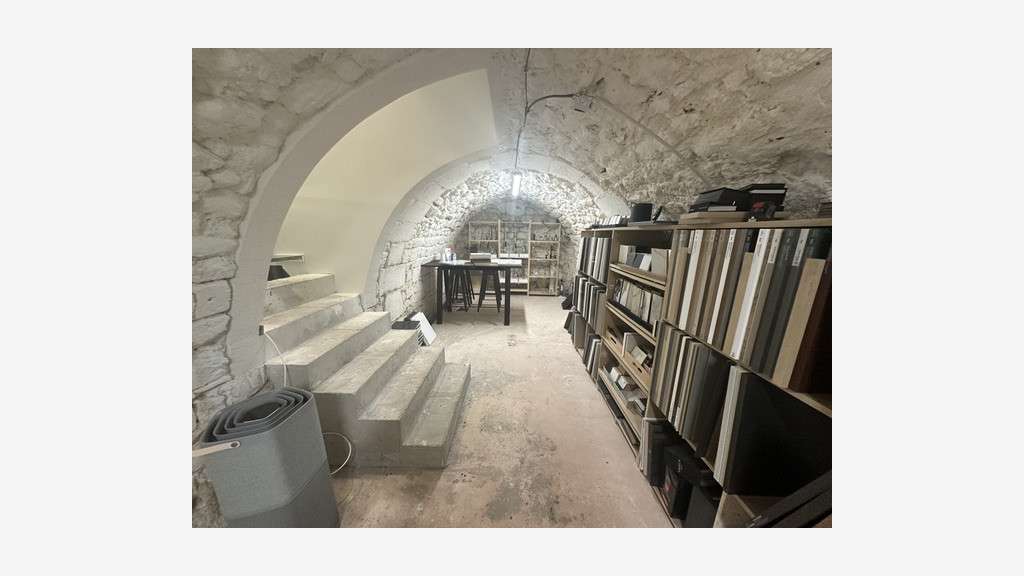 DAB boutique 113m² faible loyer 75005 Paris